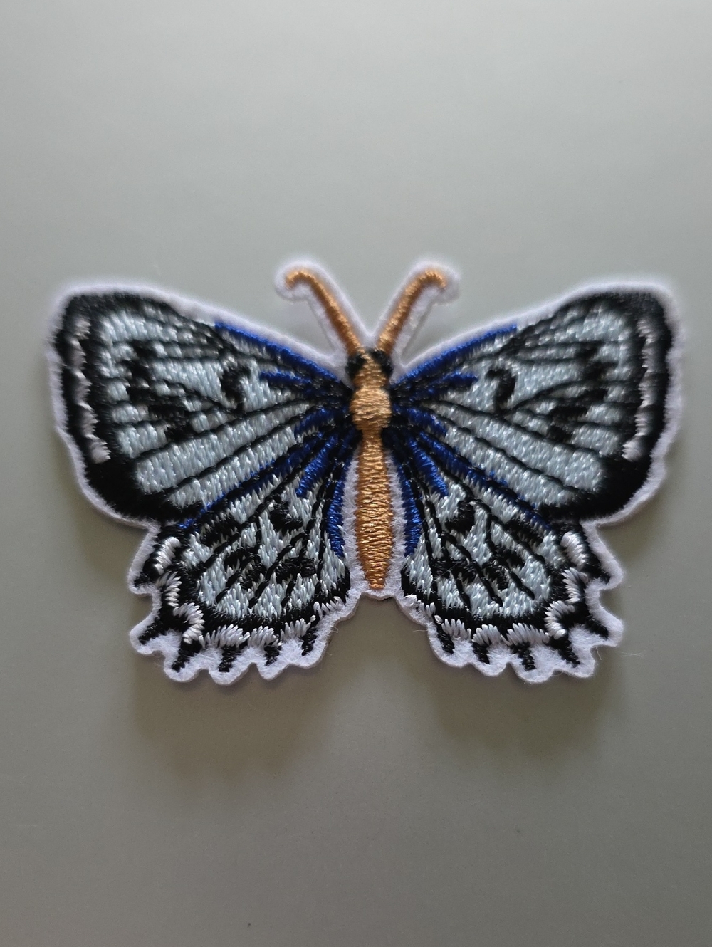 BUTTERFLY IRON ON